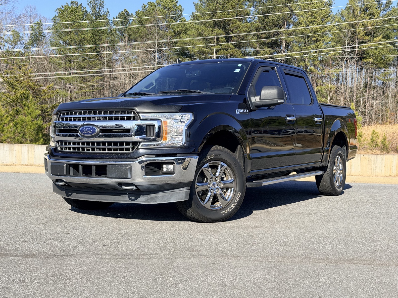 2020 Ford F-150 XLT's photo