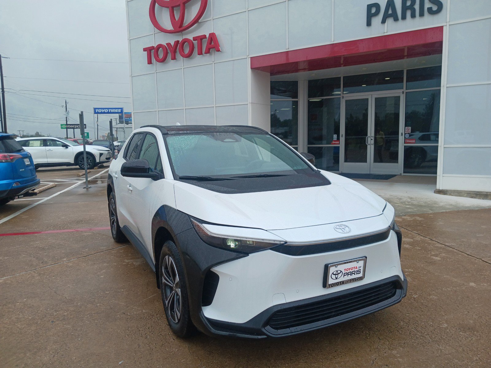 New 2024 Toyota bZ4X XLE FWD XLE in Paris #RA043432 | Toyota of Paris