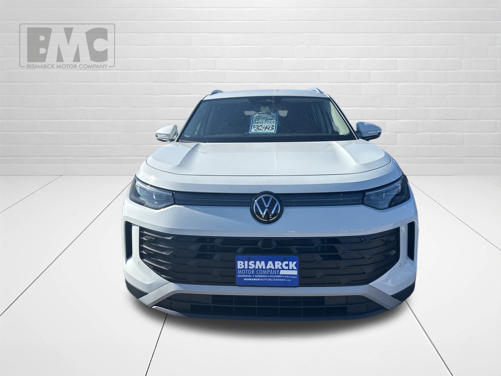2025 Volkswagen Tiguan S photo 3