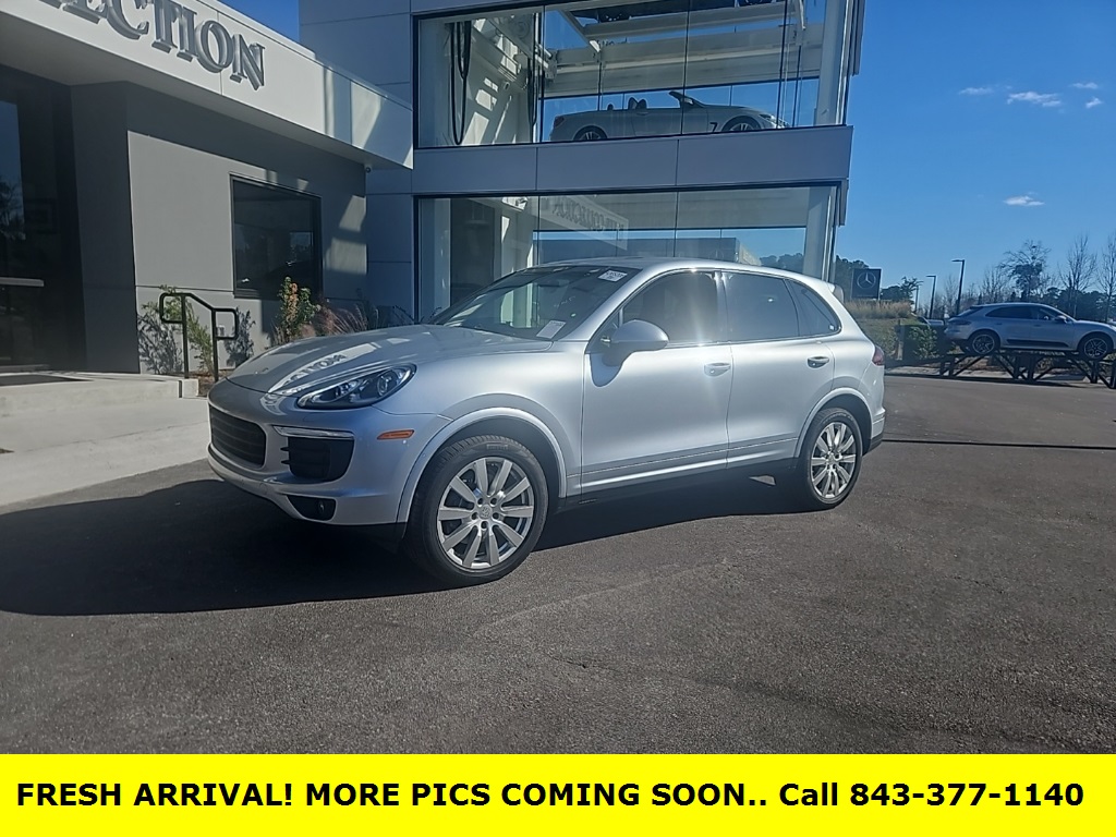 2017 Porsche Cayenne Platinum Edition