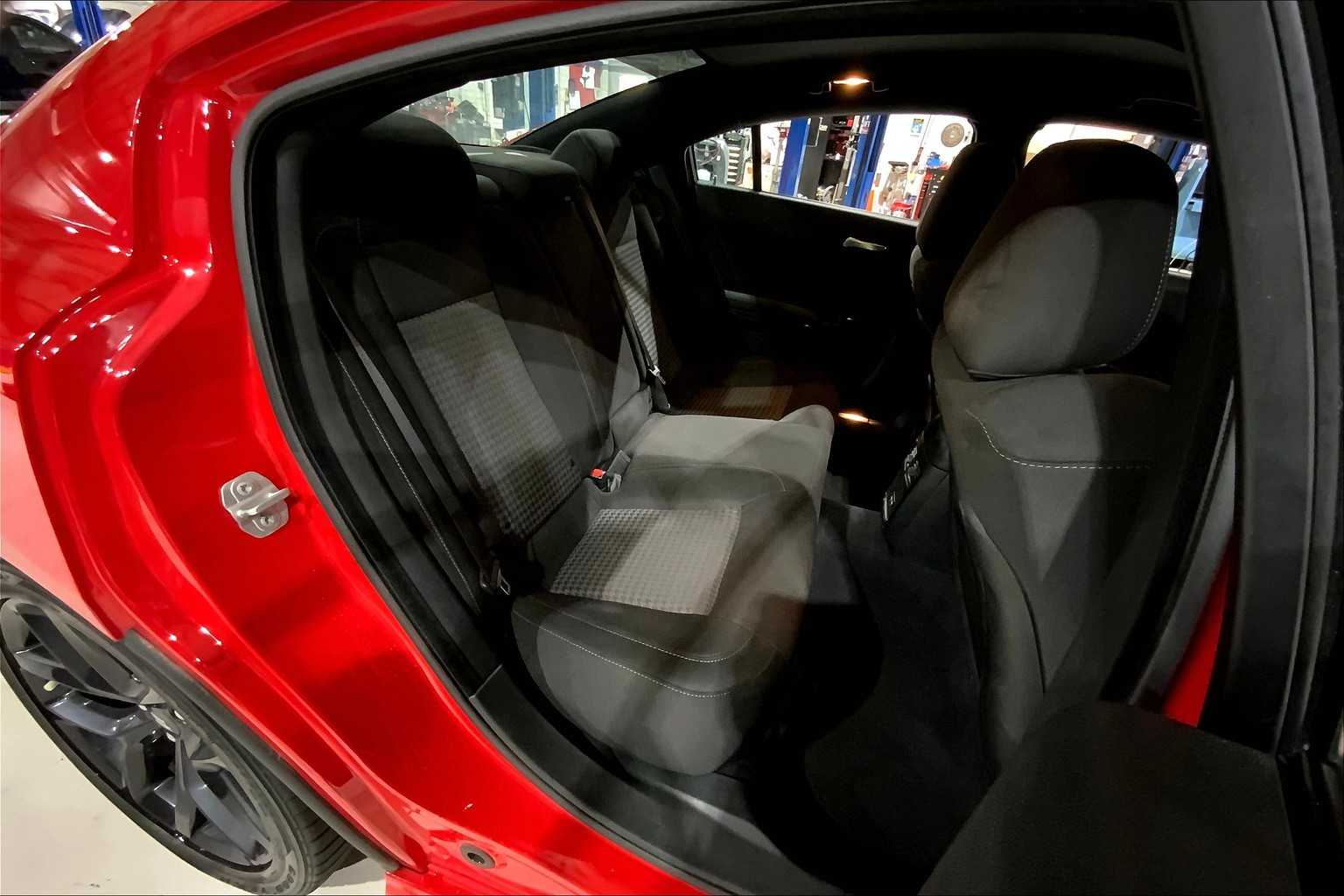 2022 Dodge Charger GT photo 19