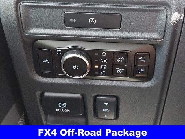 2025 Ford F-150 Lariat photo 17