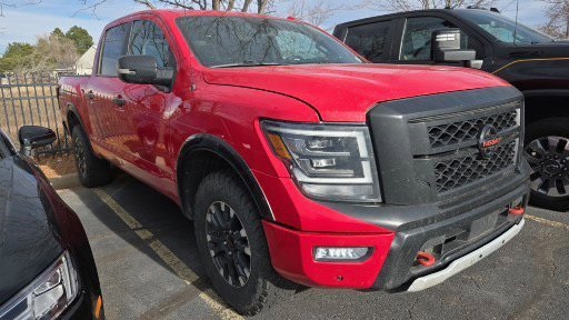 2021 Nissan Titan PRO-4X's photo