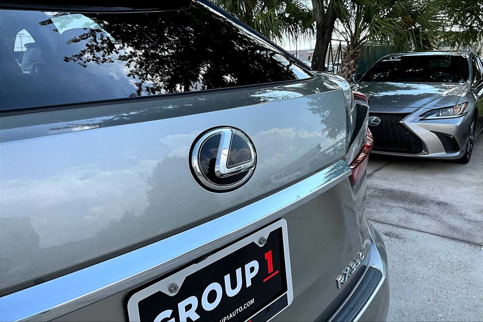 2018 Lexus RX photo 9