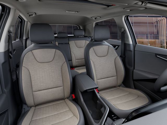 2025 Kia Niro SX photo 15