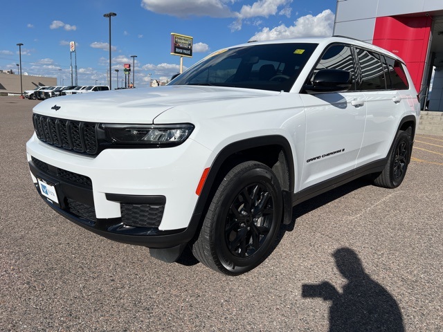 2024 Jeep Grand Cherokee Altitude photo 7