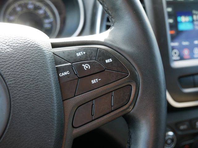 2019 Jeep Cherokee Trailhawk photo 21