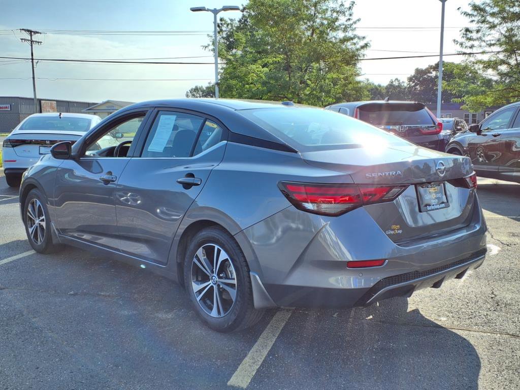 2022 Nissan Sentra SV photo 7