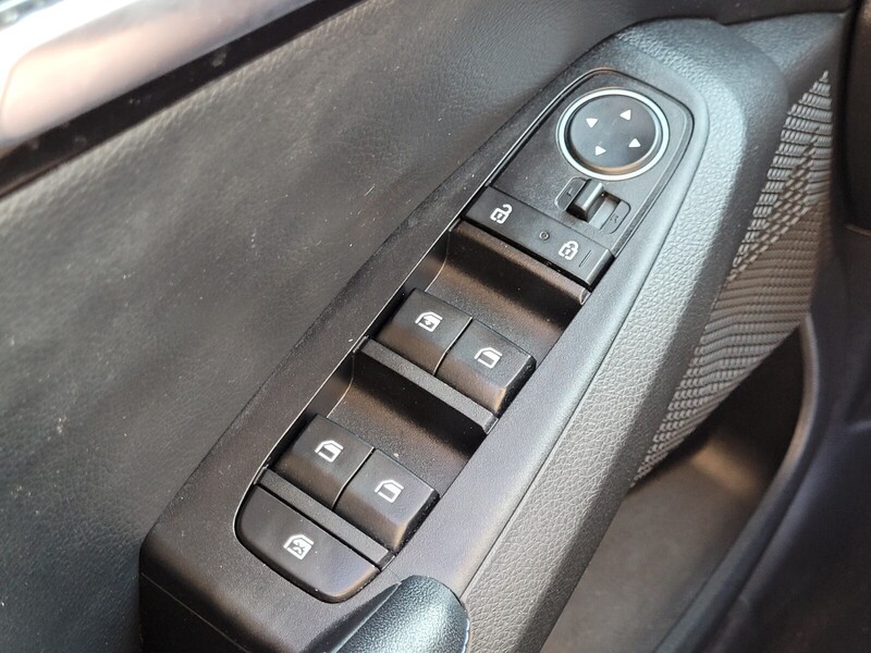 2021 Kia Seltos S photo 19