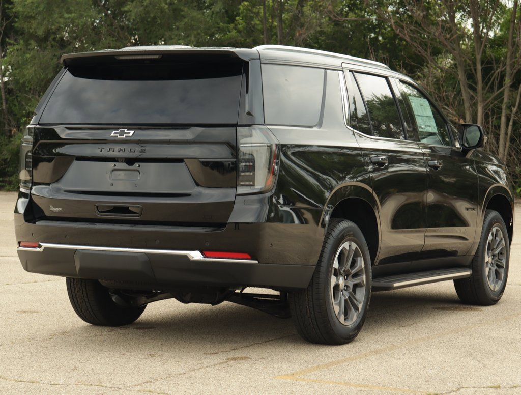 2025 Chevrolet Tahoe LT photo 7