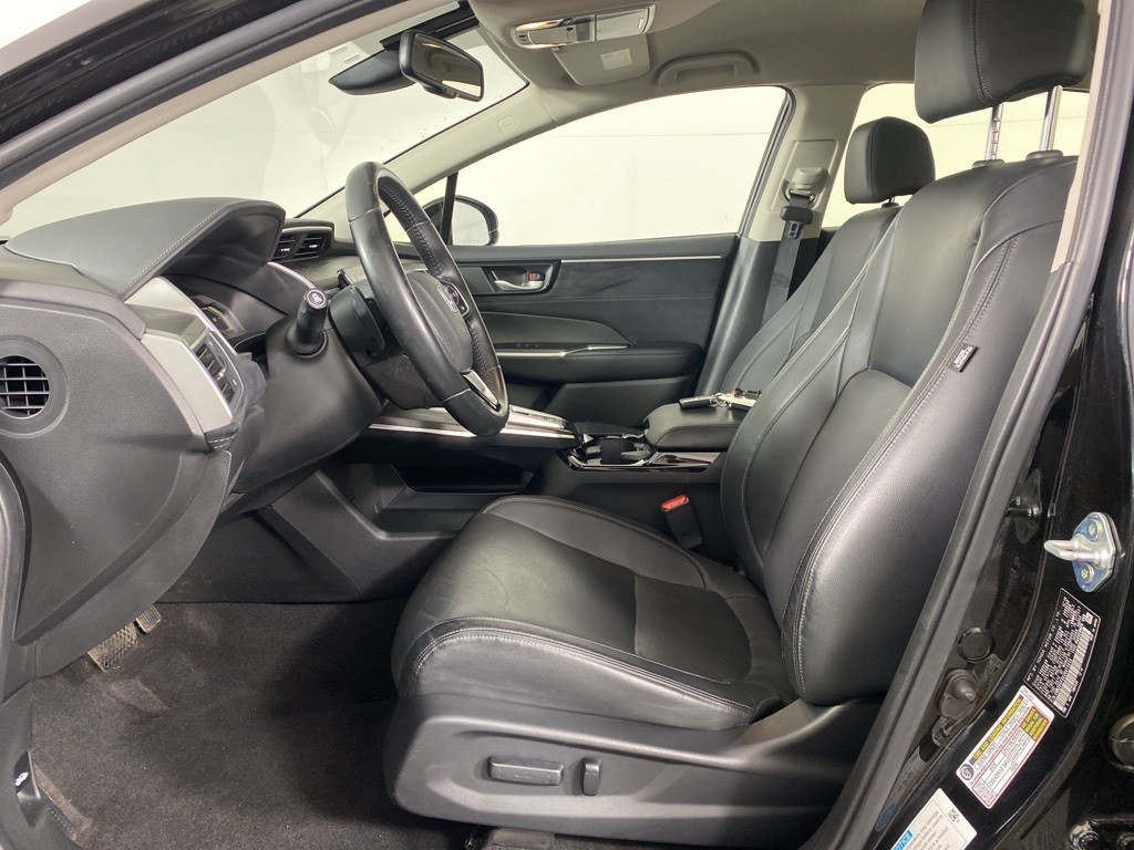 2018 Honda Clarity Plug-In Hybrid Touring photo 11