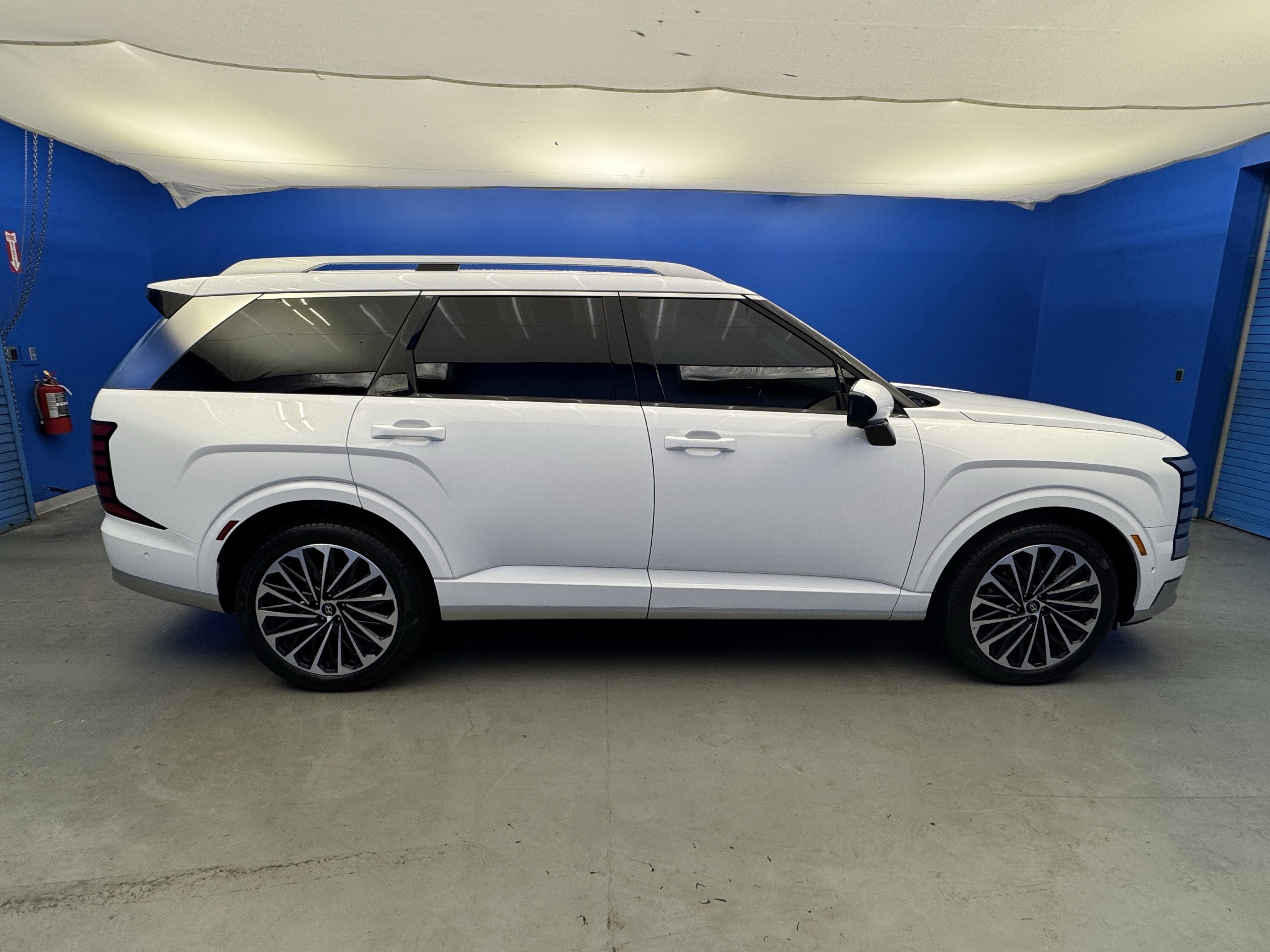 2026 Hyundai Palisade Calligraphy photo 3