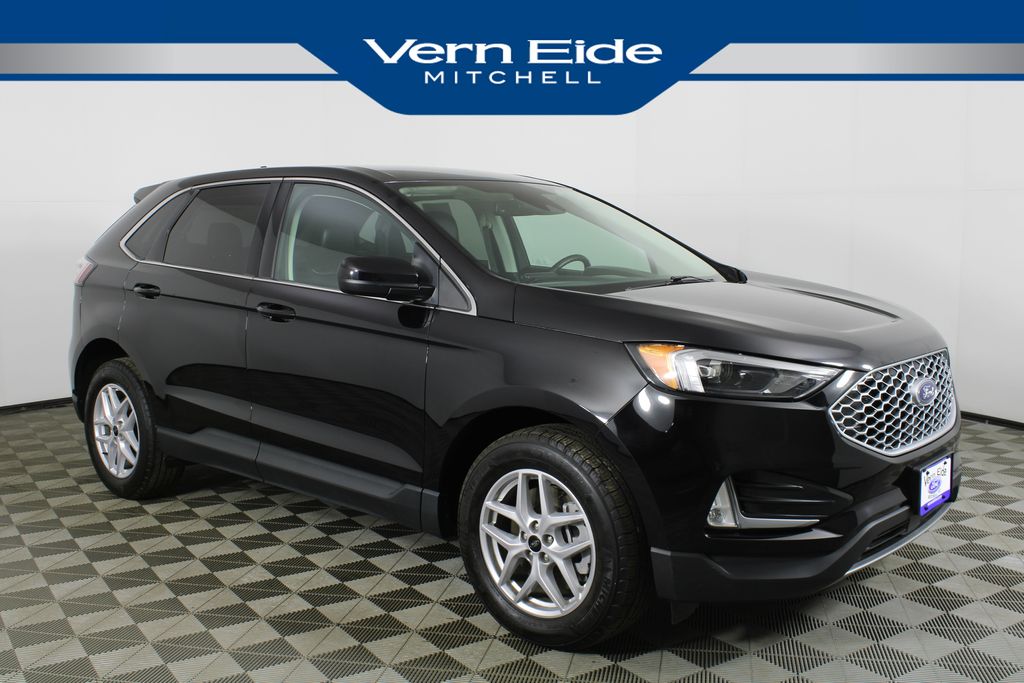 2024 Ford Edge SEL's photo