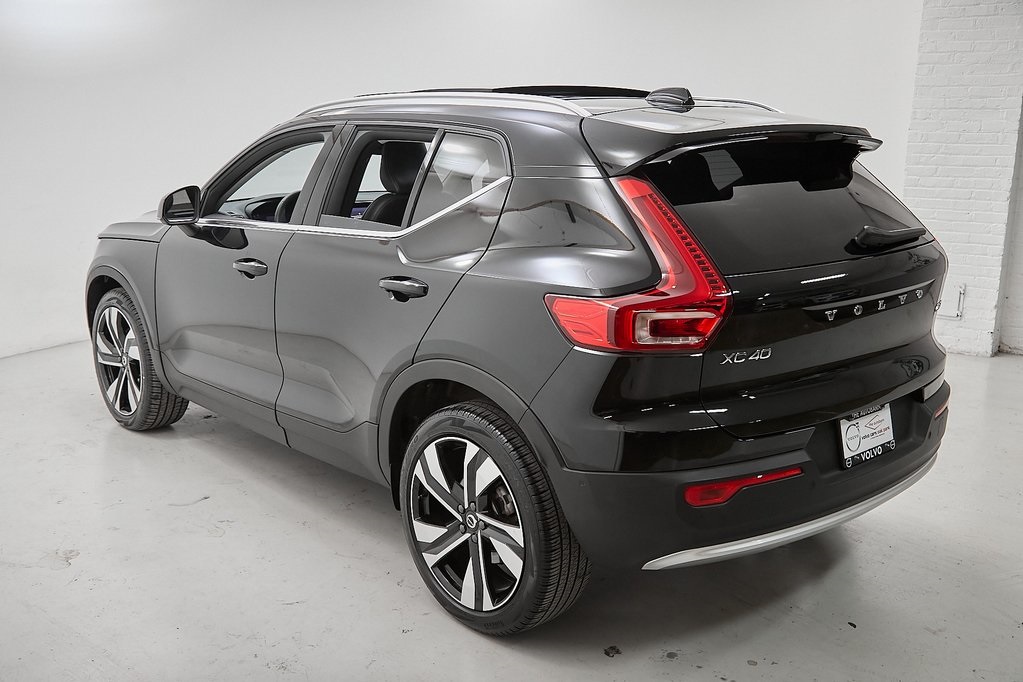 2024 VOLVO XC40 - Image 6