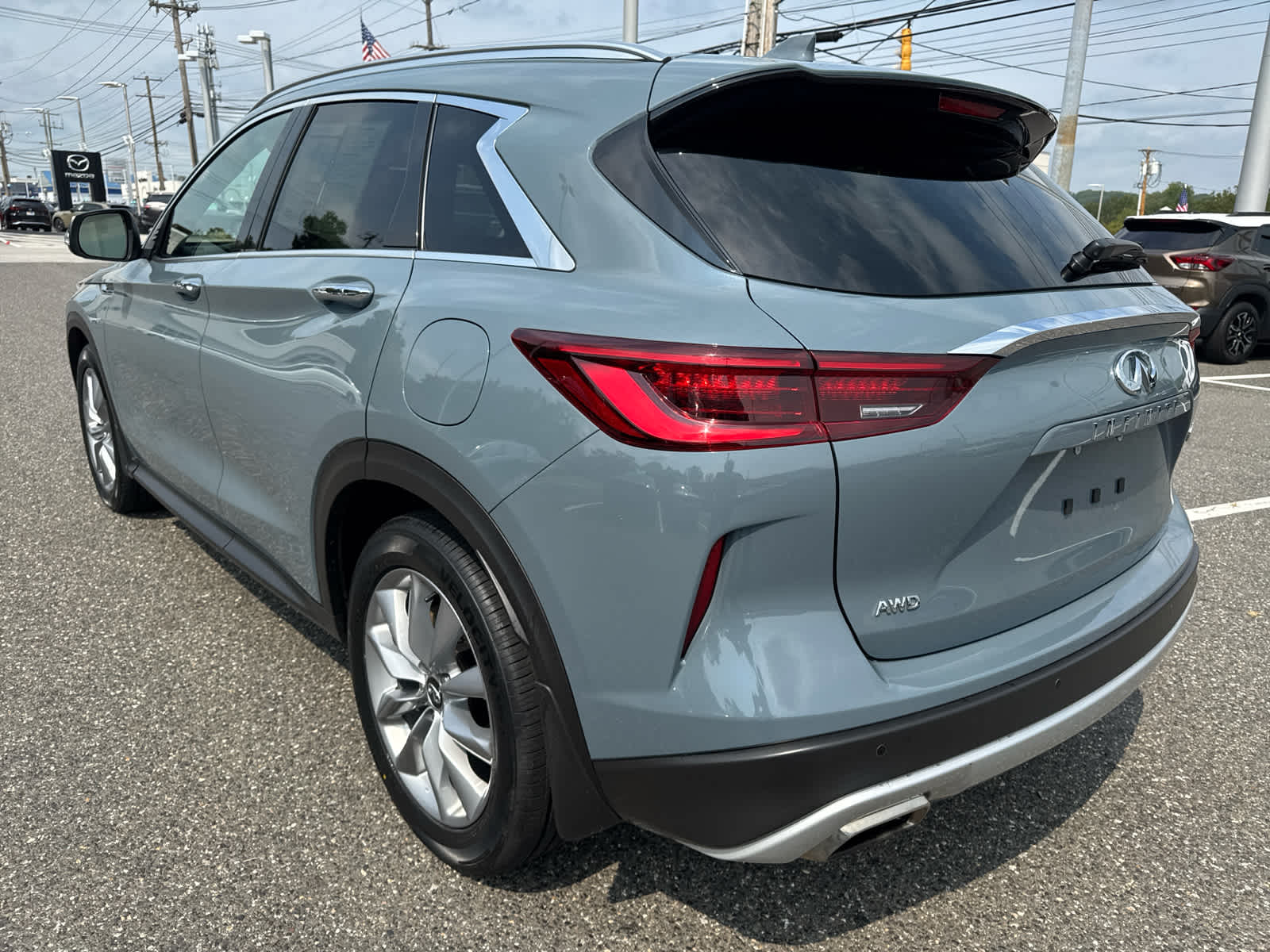 2022 Infiniti QX50 Essential AWD photo 7