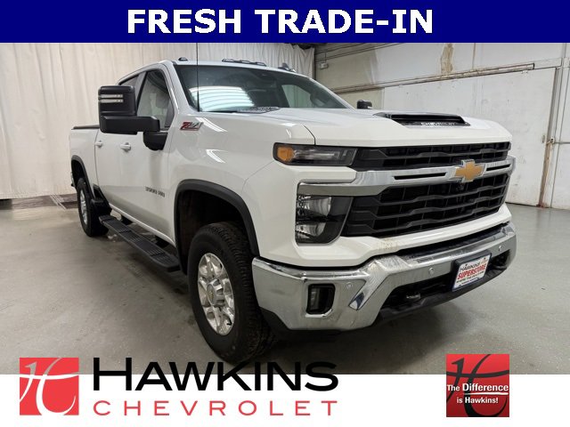 2025 Chevrolet Silverado 3500HD LT's photo