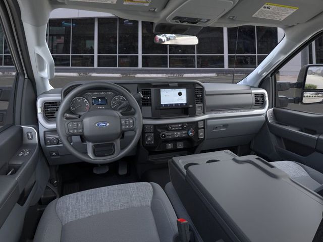 2026 FORD F-350 - Image 31