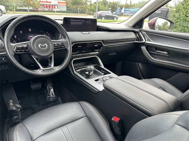 2024 Mazda CX-90 Premium photo 2