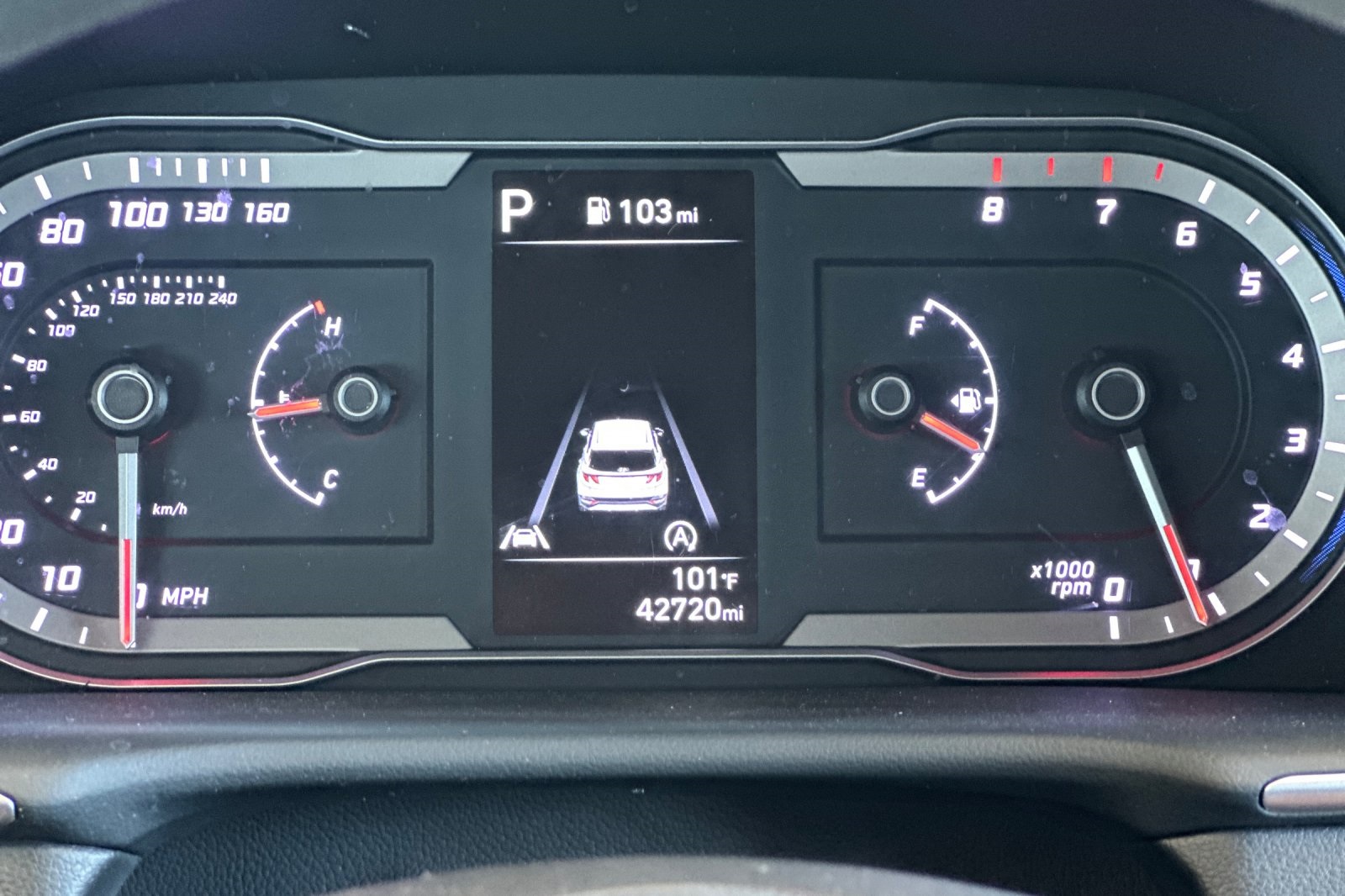 2022 Hyundai Tucson SEL photo 24