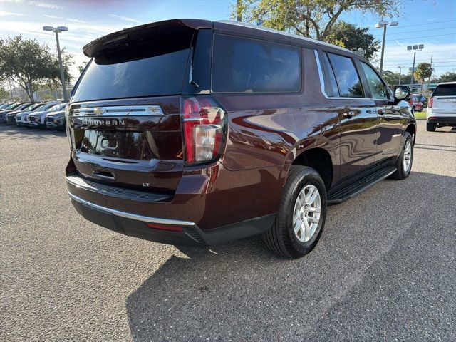 2023 Chevrolet Suburban LT photo 4