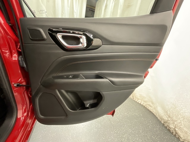 2022 Jeep Compass Red Edition photo 22