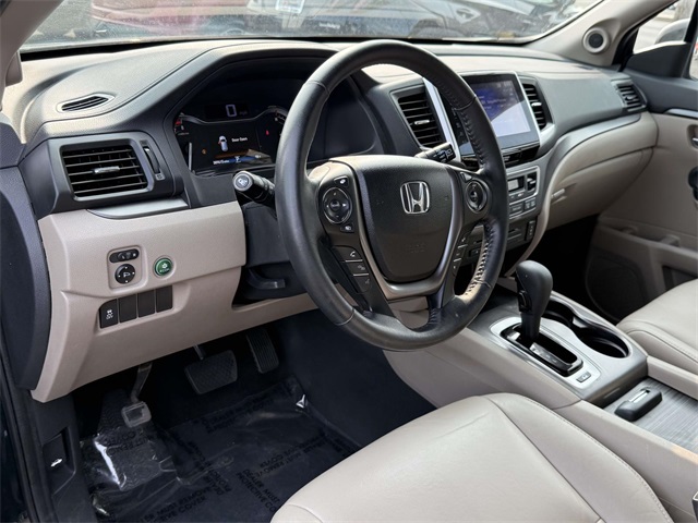 2016 Honda Pilot EX-L photo 2