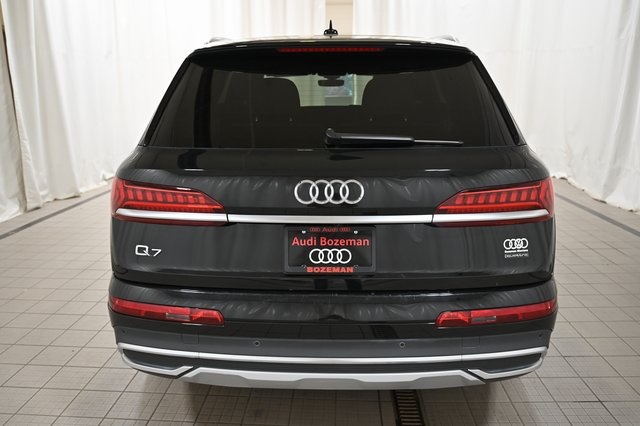 2022 Audi Q7 55 Premium photo 10