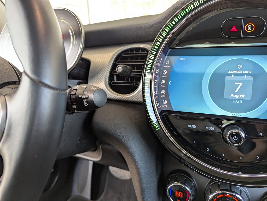 2024 Mini Cooper Hardtop Signature photo 19
