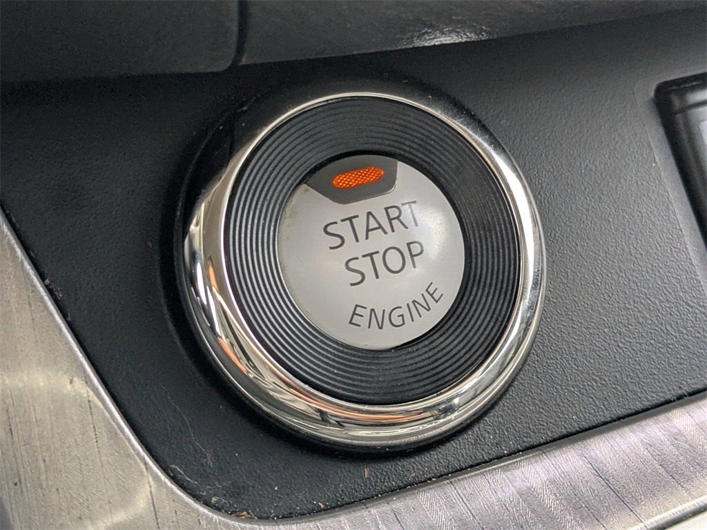 2017 Nissan Murano SL photo 31