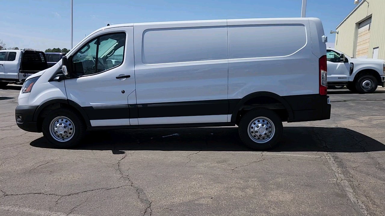 2025 Ford Transit Cargo Van photo 3
