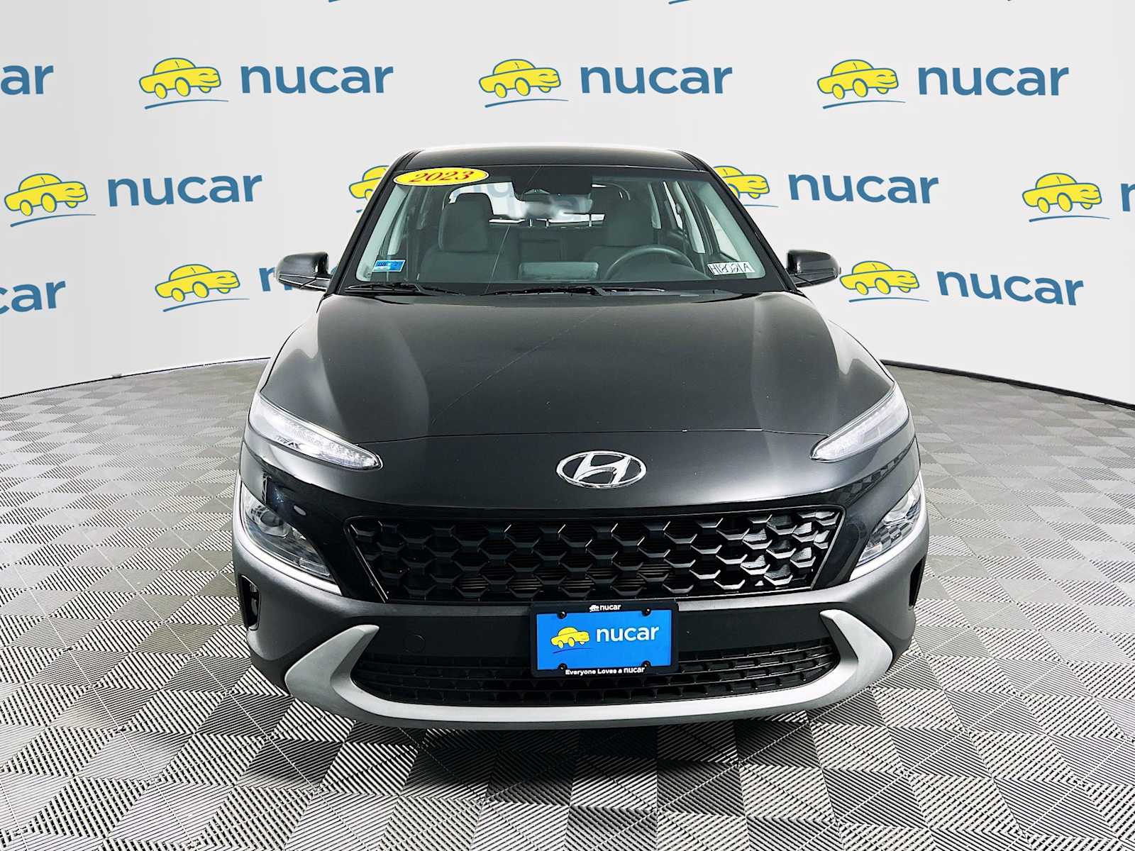 2023 Hyundai Kona SE photo 2