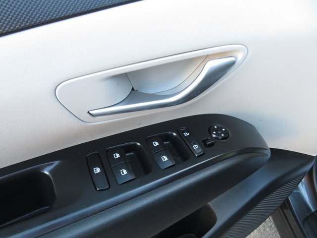2024 Hyundai Tucson SEL photo 18