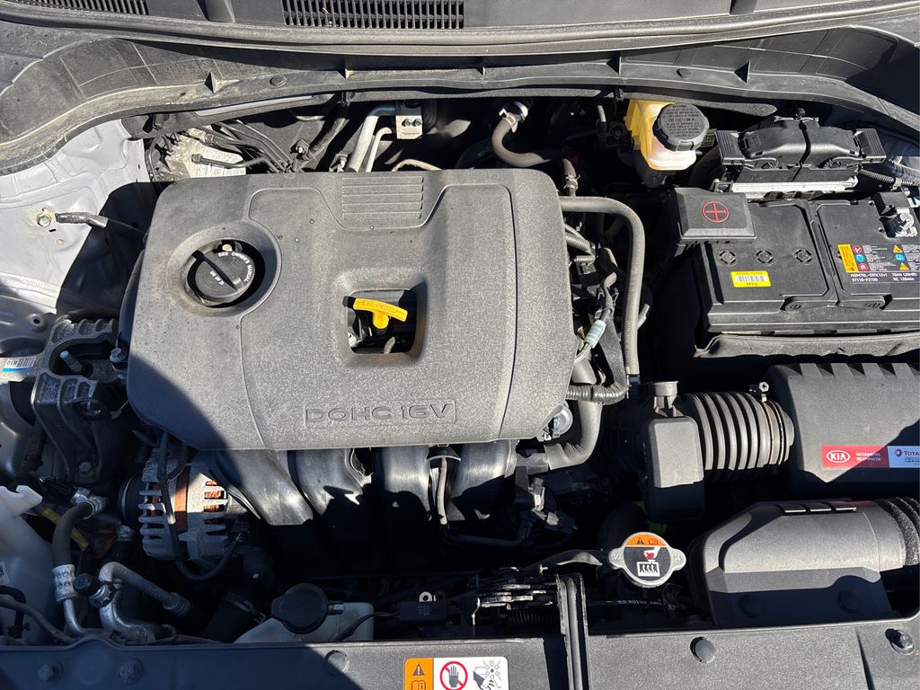 2022 Kia Soul LX photo 9