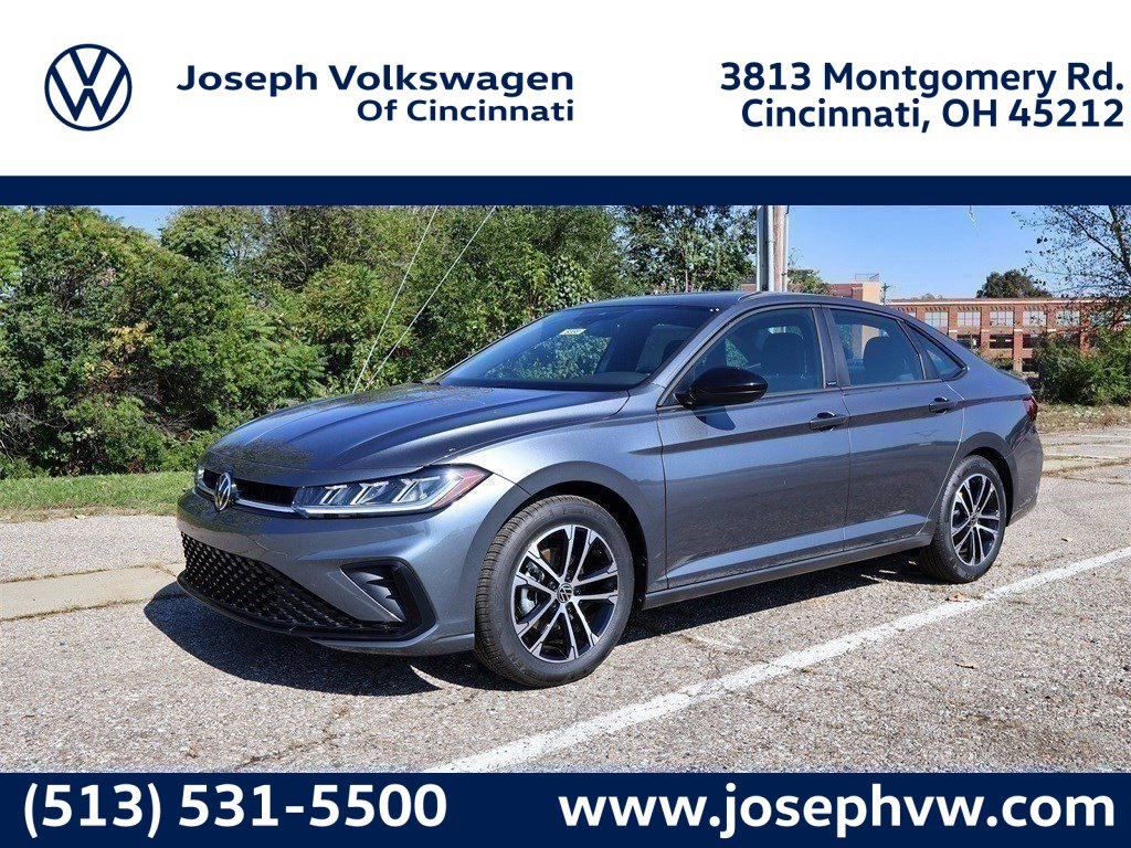 2025 Volkswagen Jetta Sport's photo