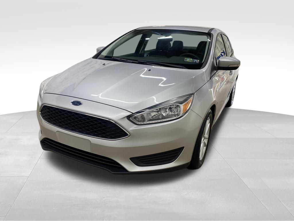 Used 2016 Ford Focus SE with VIN 1FADP3F28GL251015 for sale in North Huntingdon, PA