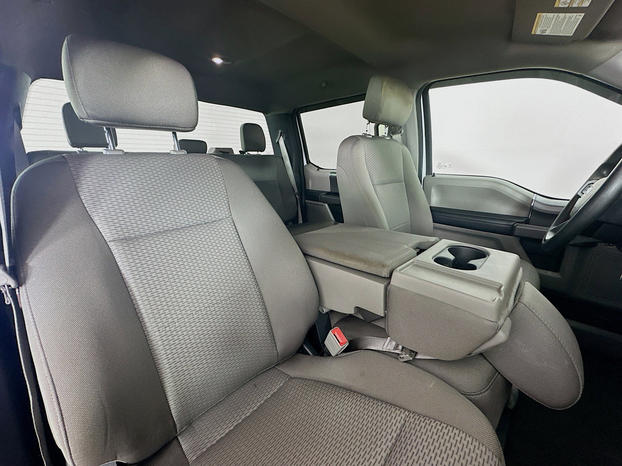2020 Ford F-150 XLT photo 33
