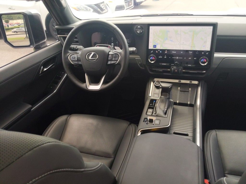 2024 Lexus GX 550 Luxury photo 37