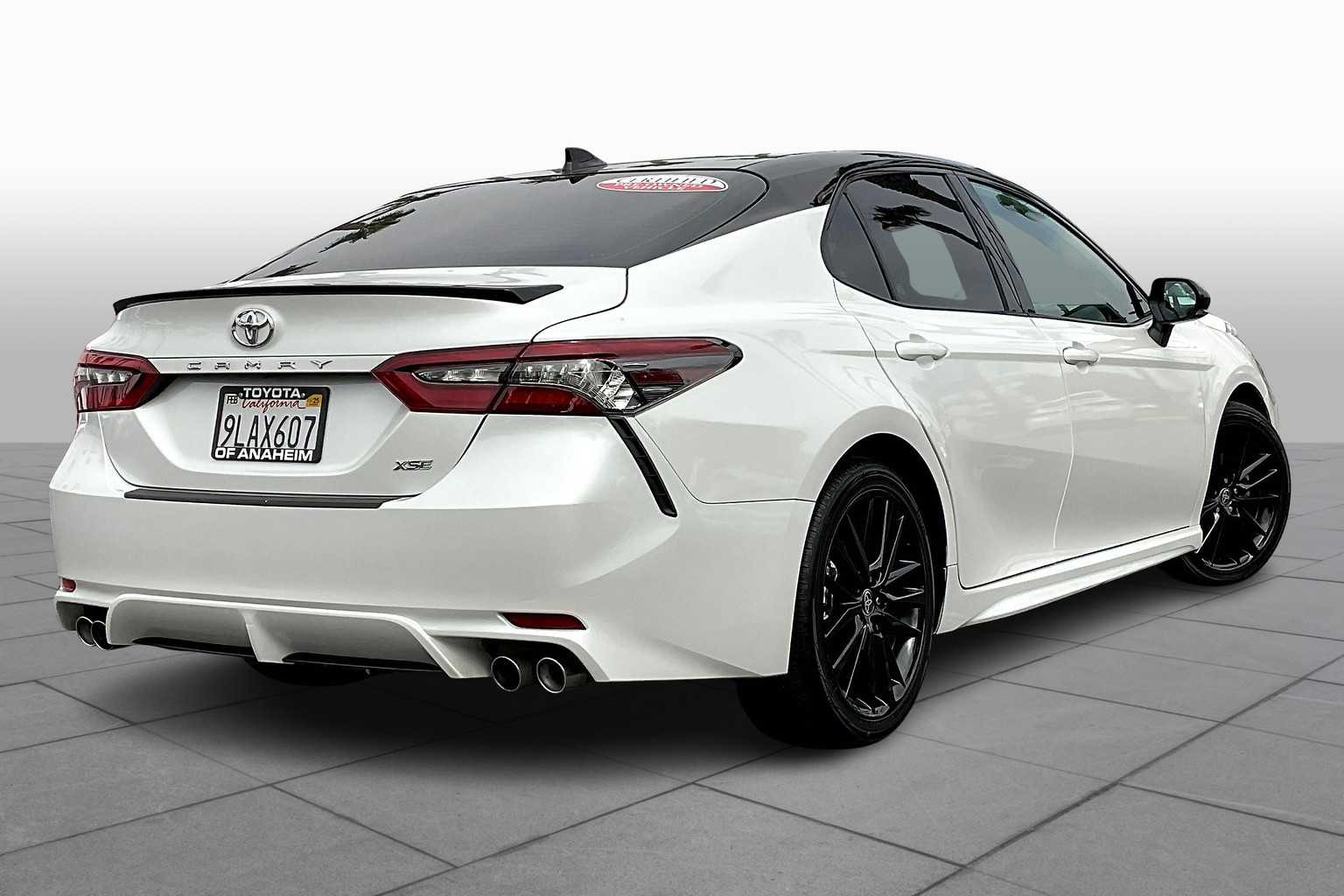 2024 Toyota Camry XSE V6 photo 11