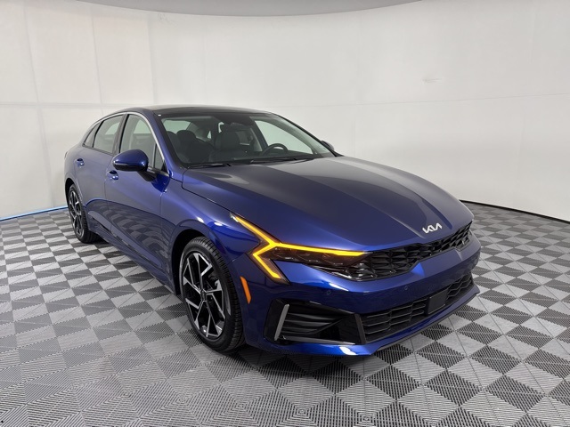 2026 Kia K5 EX's photo