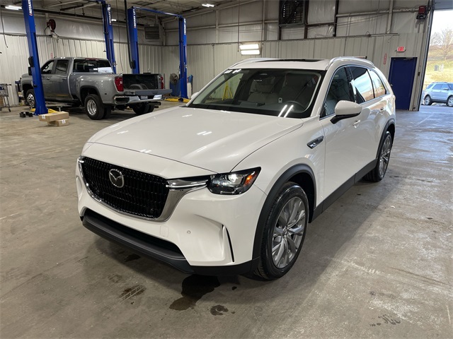 2026 Mazda CX-90 Preferred Package's photo