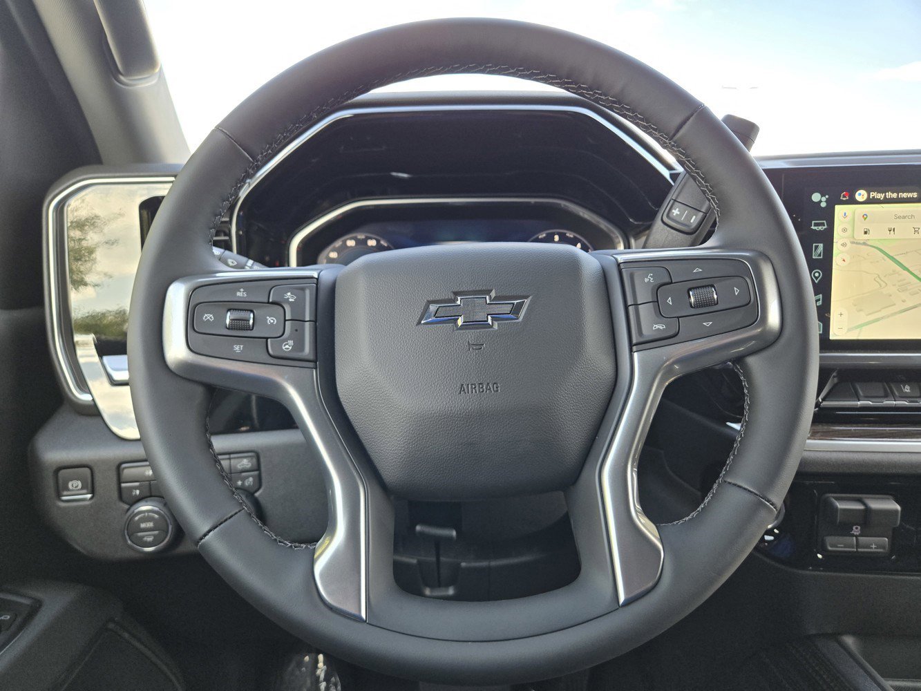 2025 Chevrolet Silverado 2500HD LT photo 5
