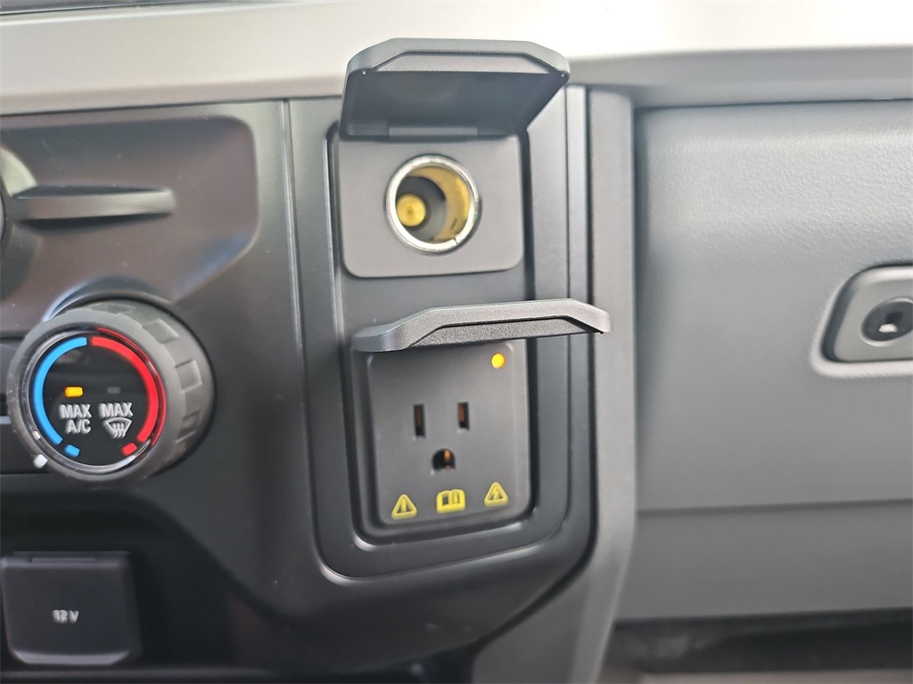 2025 Ford F-350 XLT photo 49