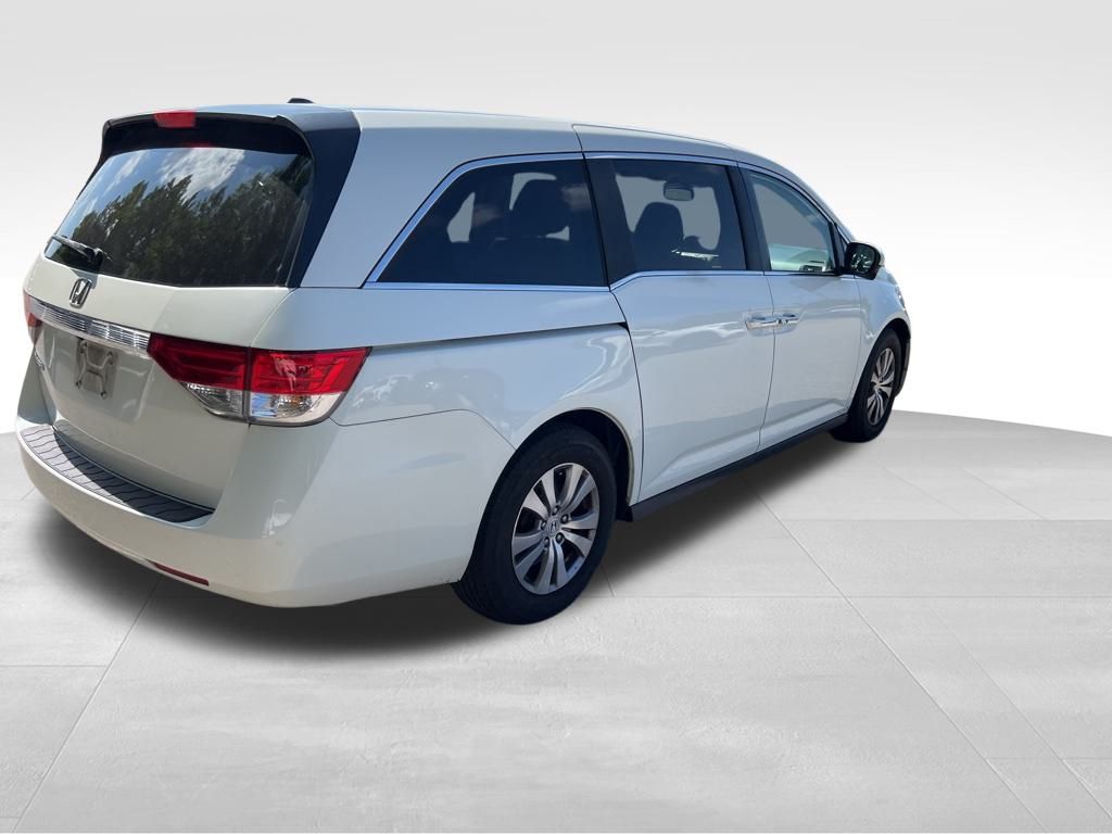 2016 Honda Odyssey EX-L photo 5