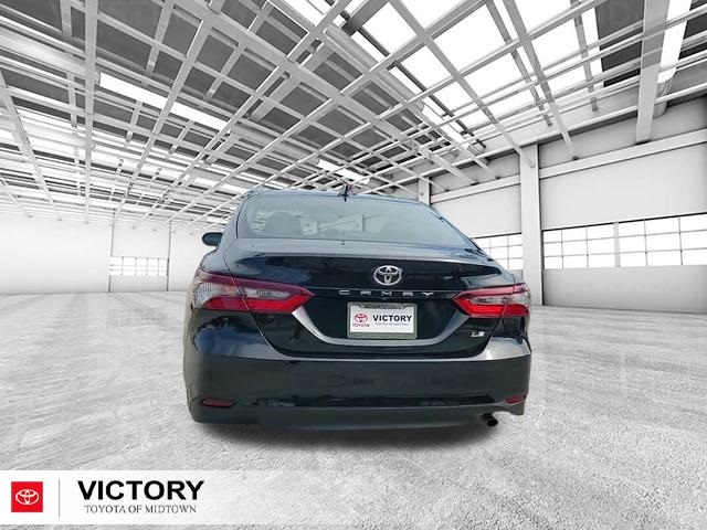 2023 Toyota Camry LE photo 4