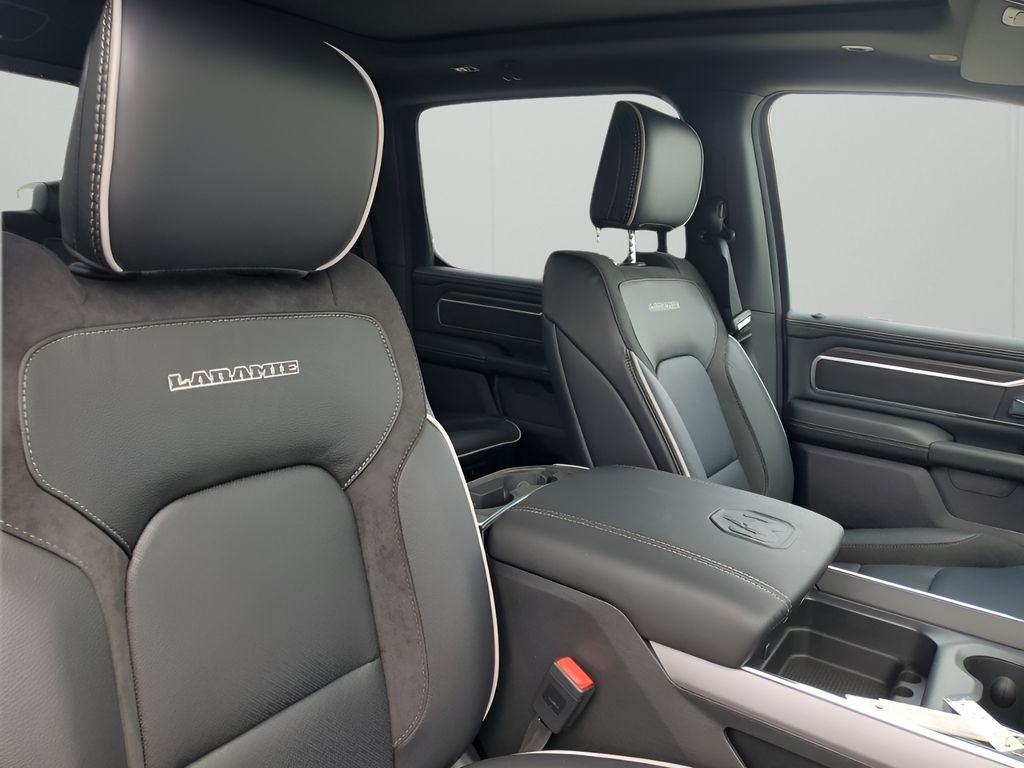 2026 Ram 1500 Laramie photo 13
