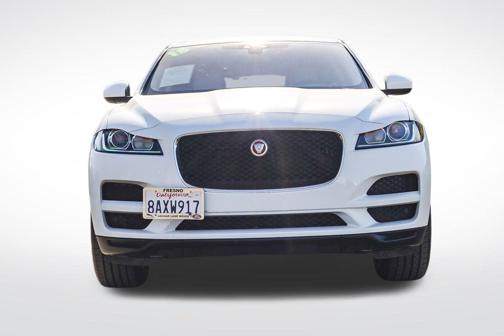 2018 Jaguar F-PACE Premium photo 2