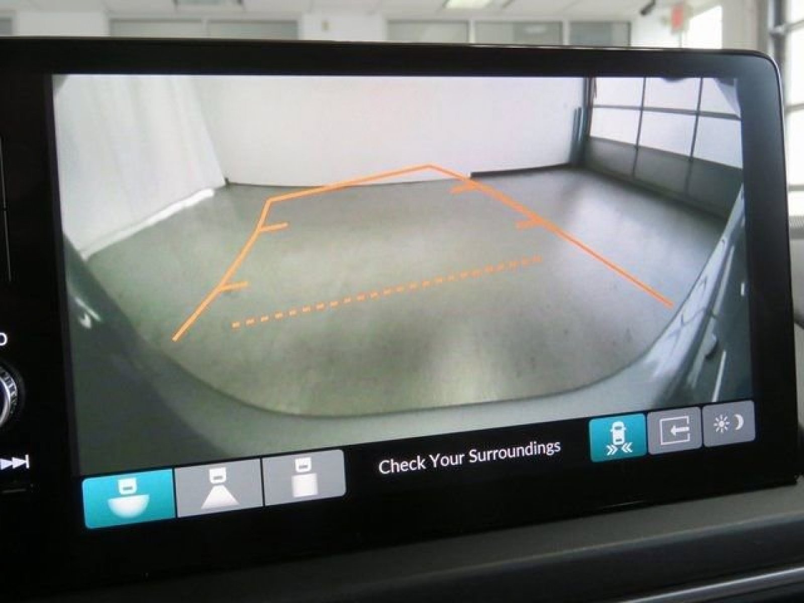 2025 Honda Pilot Touring photo 3