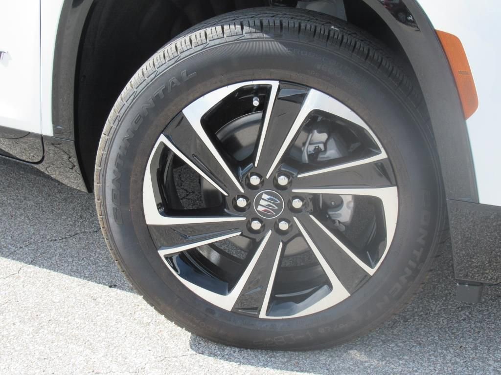 2026 Buick Enclave Sport Touring photo 7