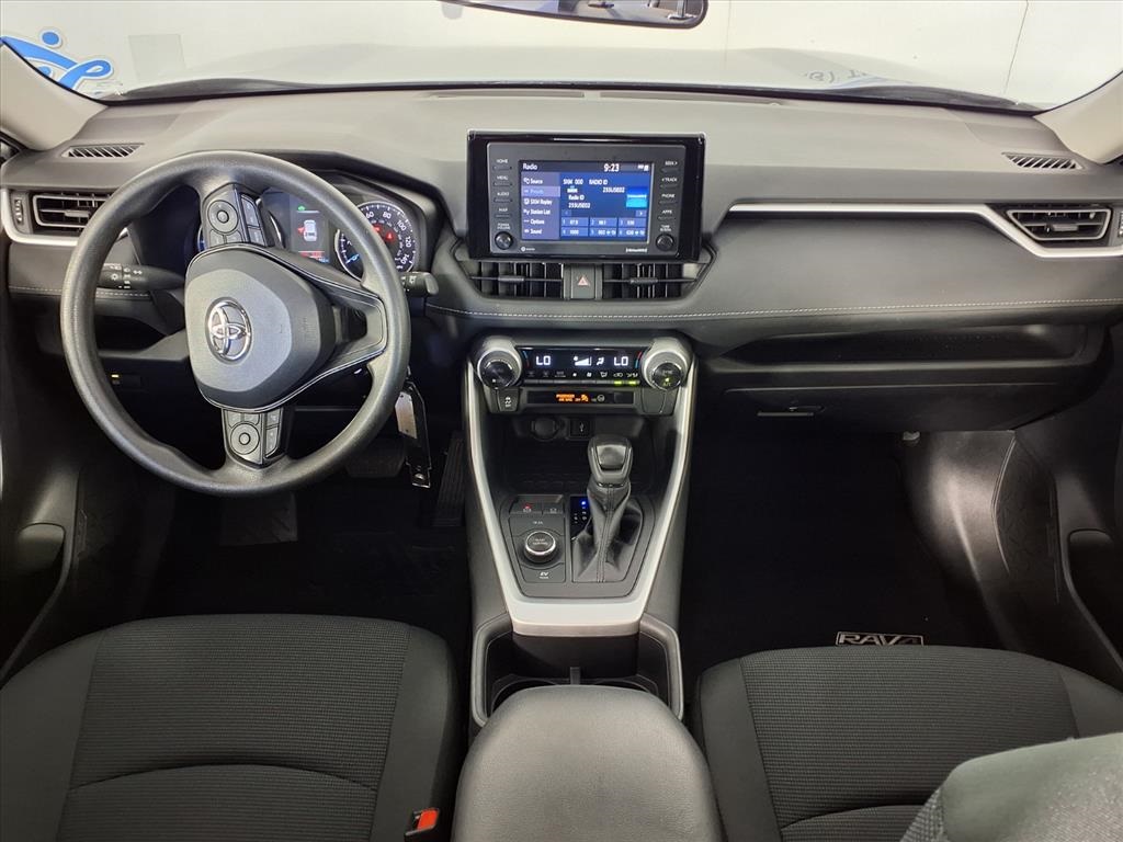 2022 Toyota RAV4 Hybrid LE photo 7