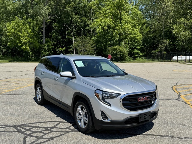 2020 Gmc Terrain SLE photo 2